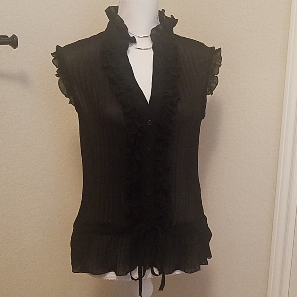Black sleeveless blouse